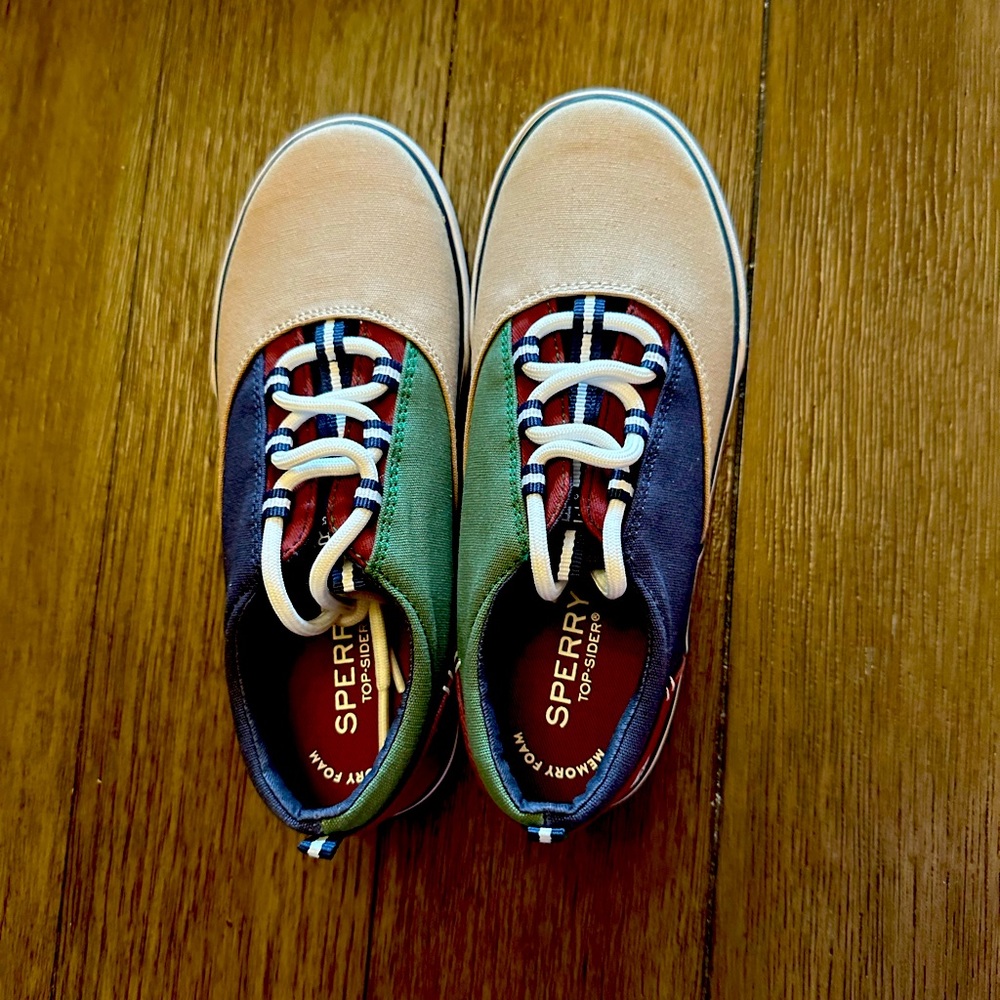 Sperry top sider canvas Youth size 2 NWOT